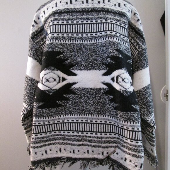 Sante Fe Style Fringe POL Cardigan – BOHO NEW - Picture 7 of 11